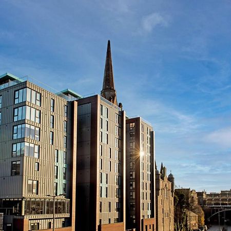 Chic Apartments And Studios At The Point In Aberdeen Exterior foto